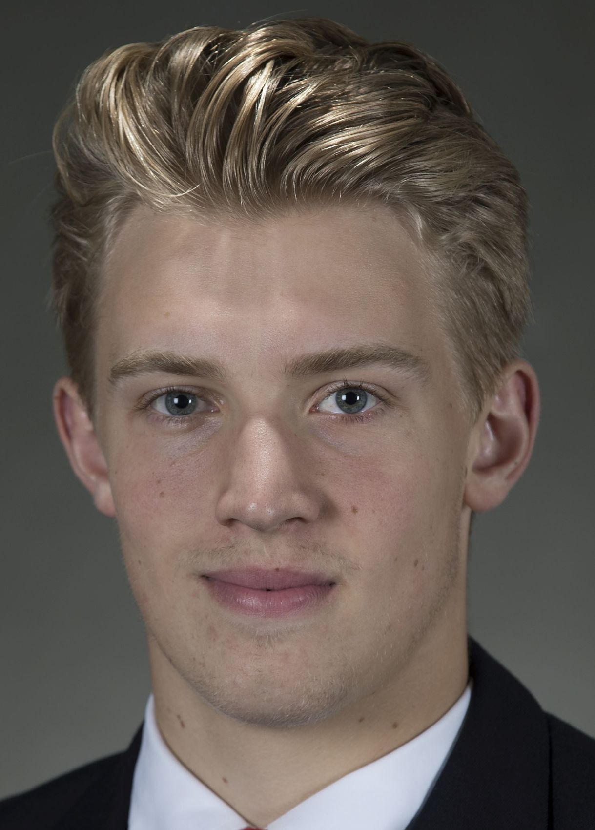 Dylan Holloway mug